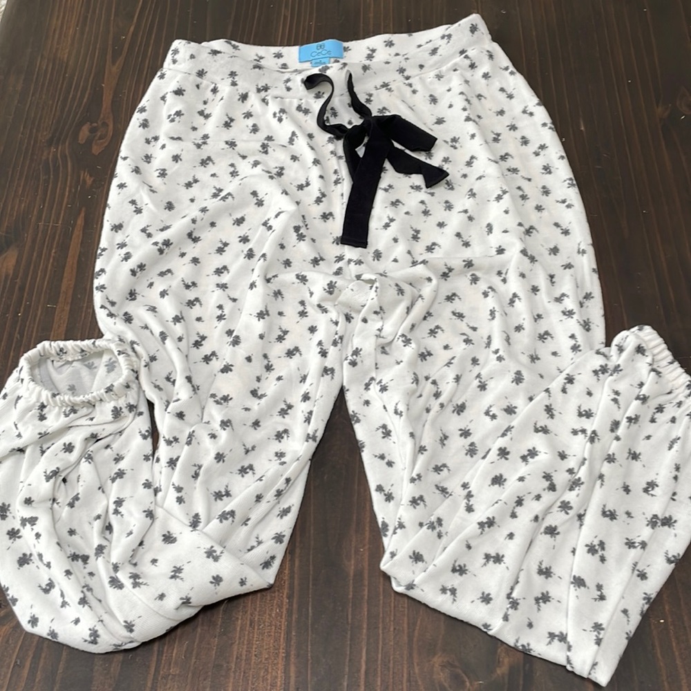 CeCe sleeping joggers (size small)